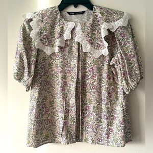 ZARA Floral Print Short Sleeve Blouse